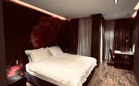 Deluxe Rooms